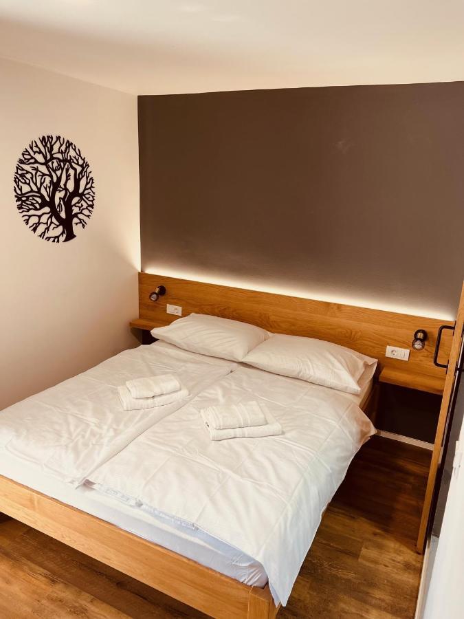 Pjagodic Hotel Cerklje - 5Min To Airport Cerklje na Gorenjskem Exteriér fotografie
